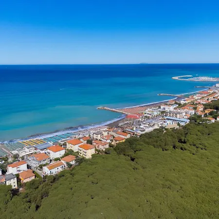 Holiday home Cecina Mare-4 By Interhome Marina di Cecina